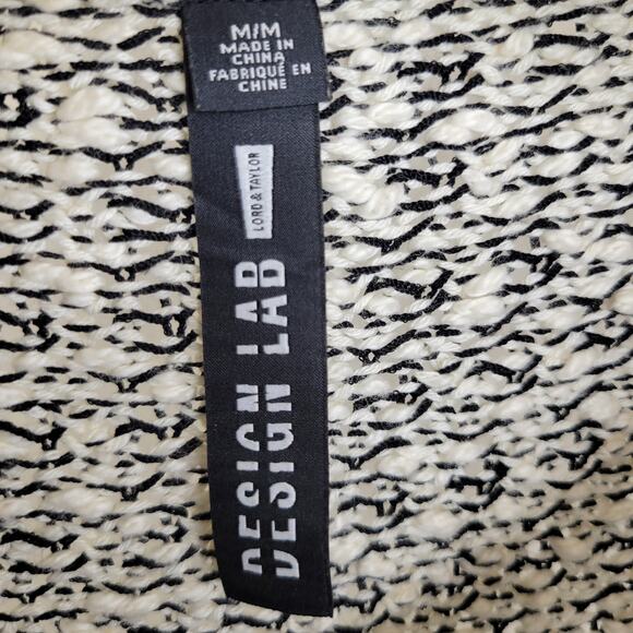 Design Lab Black and Ivory V-Neck Boucle Style Sweater, M - Picture 5 of 7